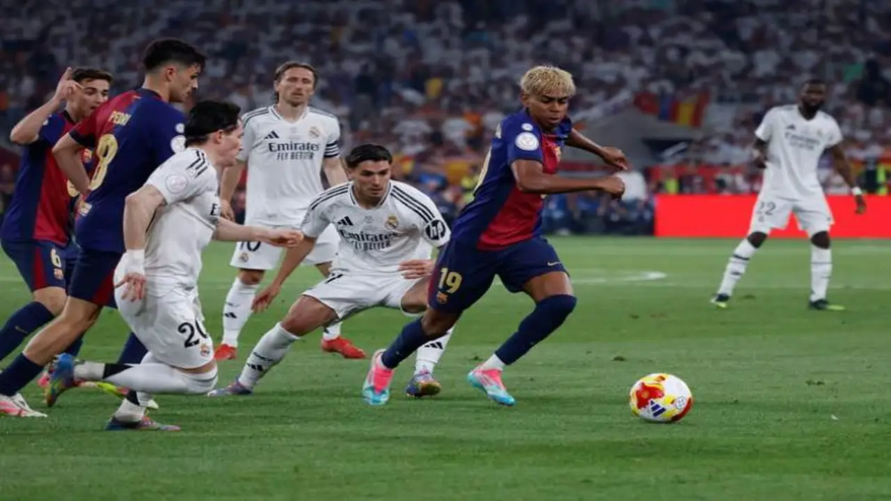 برشلونة أمام سيلتا فيجو لمواصلة الابتعاد بصدارة الدوري الإسباني عن ريال مدريد